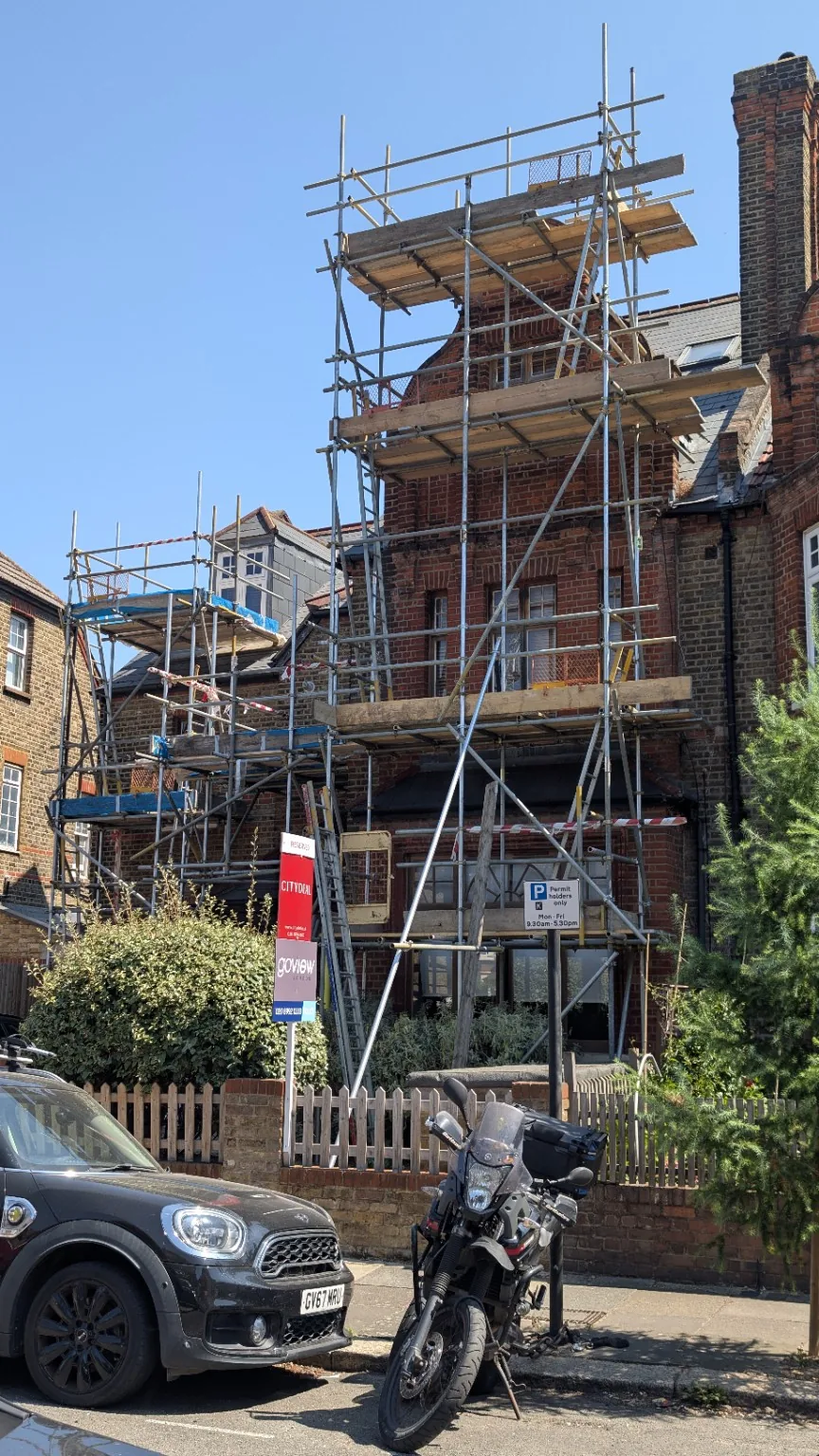 Residential scaffold around a period property